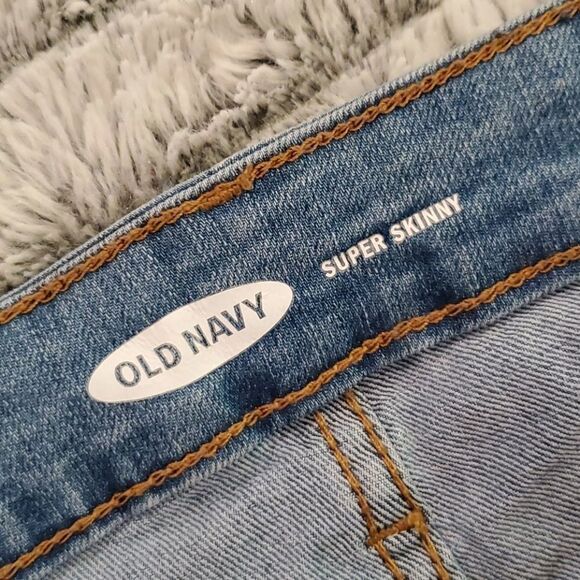 Old navy medium wash skinny jeans size 10 - Picture 5 of 7